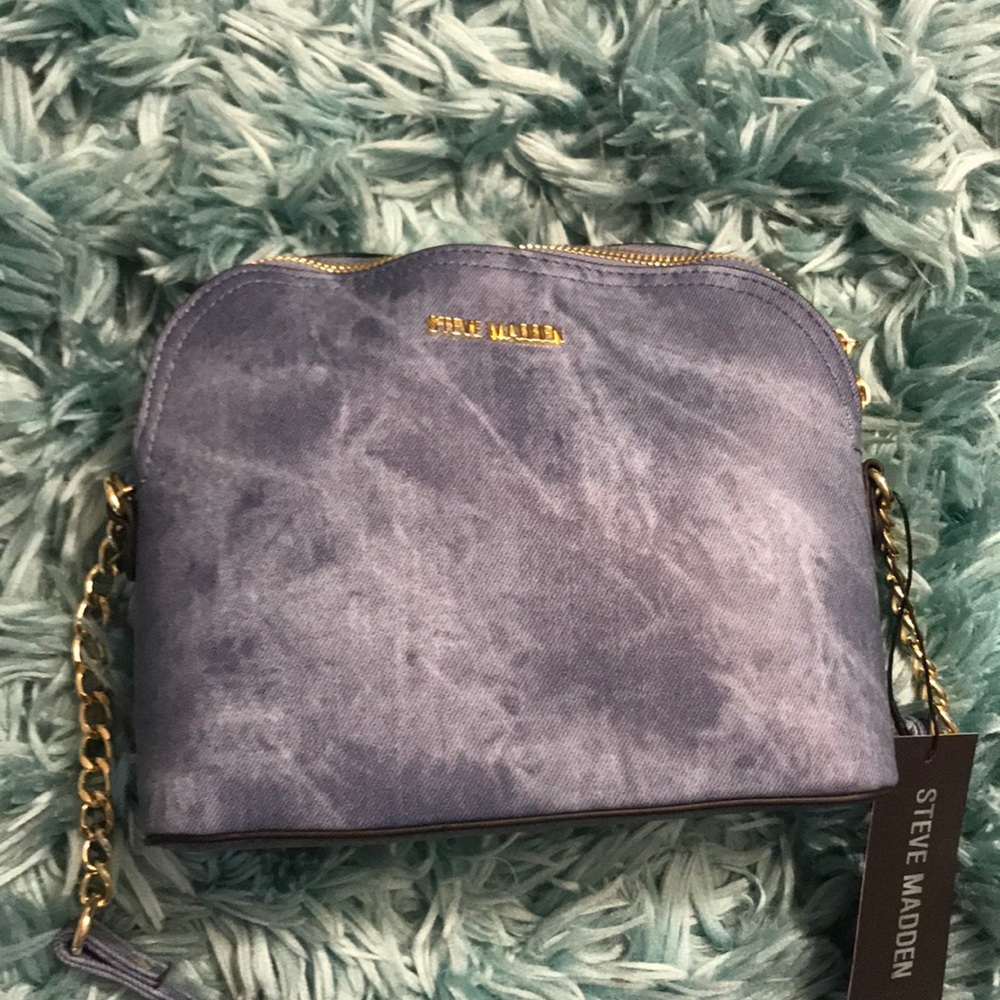 STEVE MADDEN crossbody purse—NEVER USED